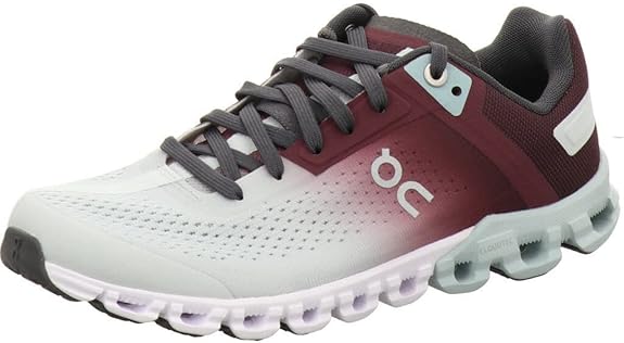 Amazon | [オン] ランニングシューズ Cloudflow レディース